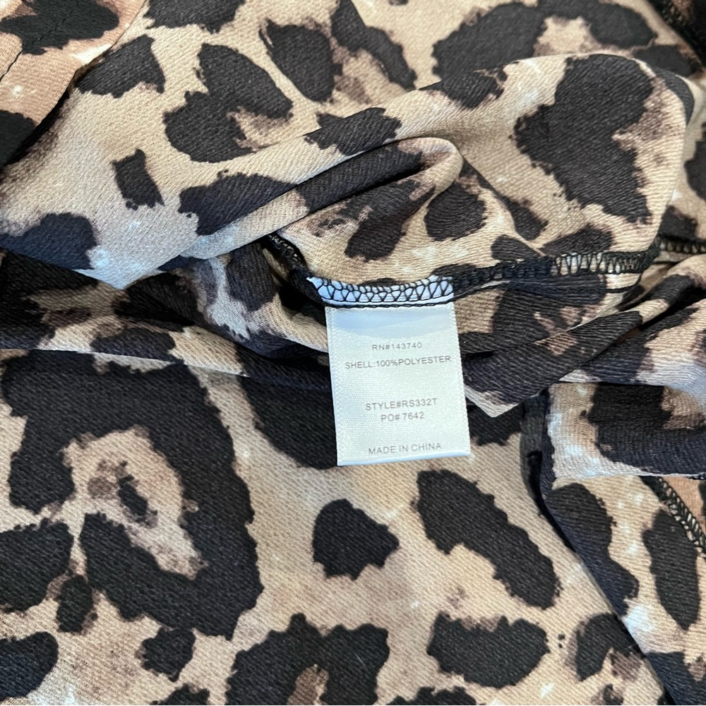 Leopard Print Tunic Blouse Size M - Picture 7 of 7